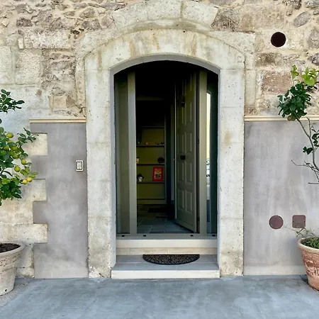 Albanazzo With Jacuzzi Near The Sandy Apartament