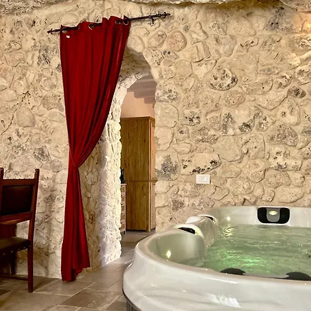 Albanazzo With Jacuzzi Near The Sandy Apartament